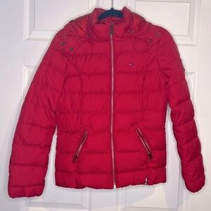 Tommy Hilfiger Women’s Puffer Jacket - Red - Size Small - Detachable hood